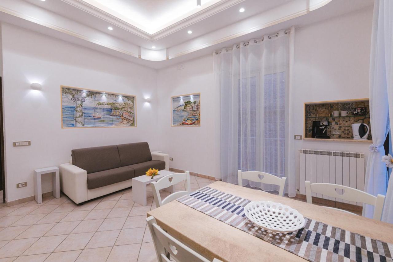Appartamento Casa La Bifora Sorrento Esterno foto